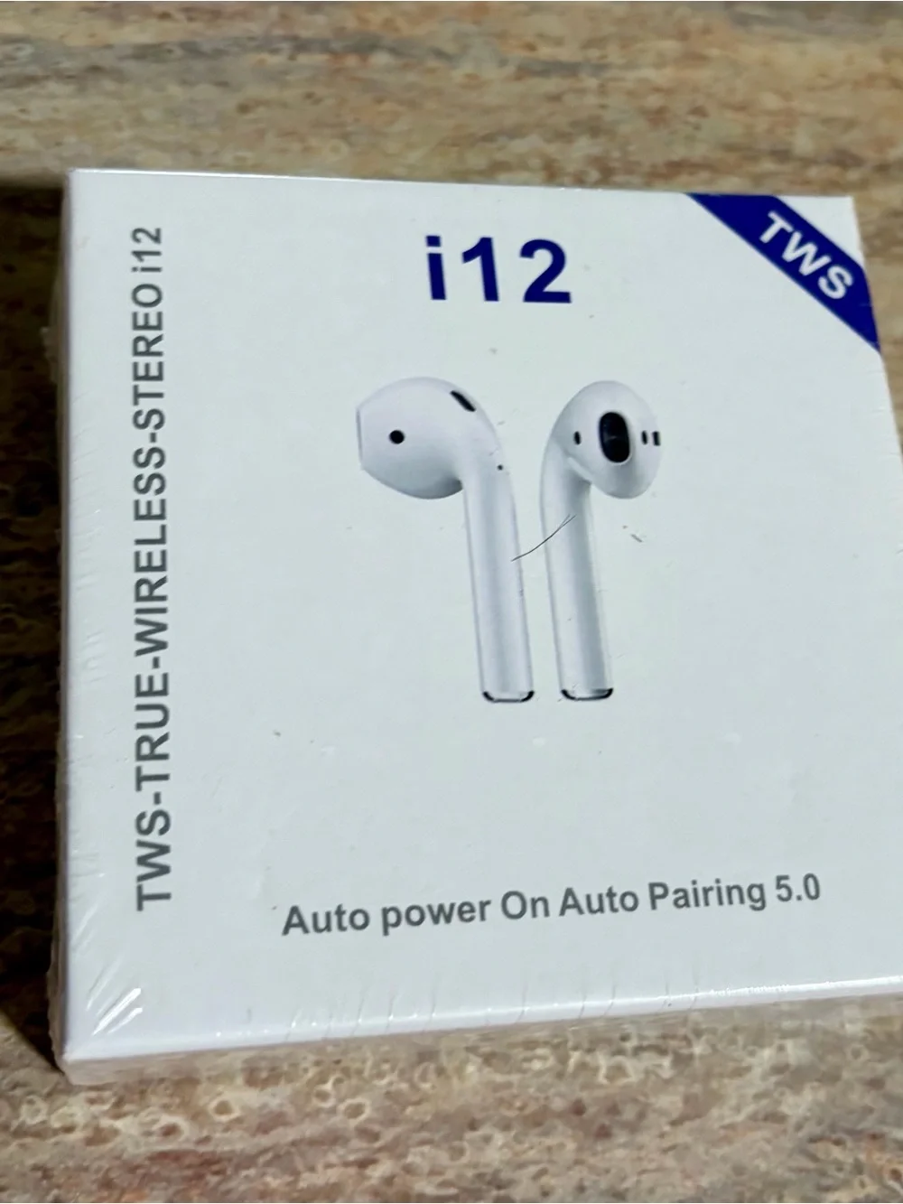 i12 TWS Wireless Earbuds - White
